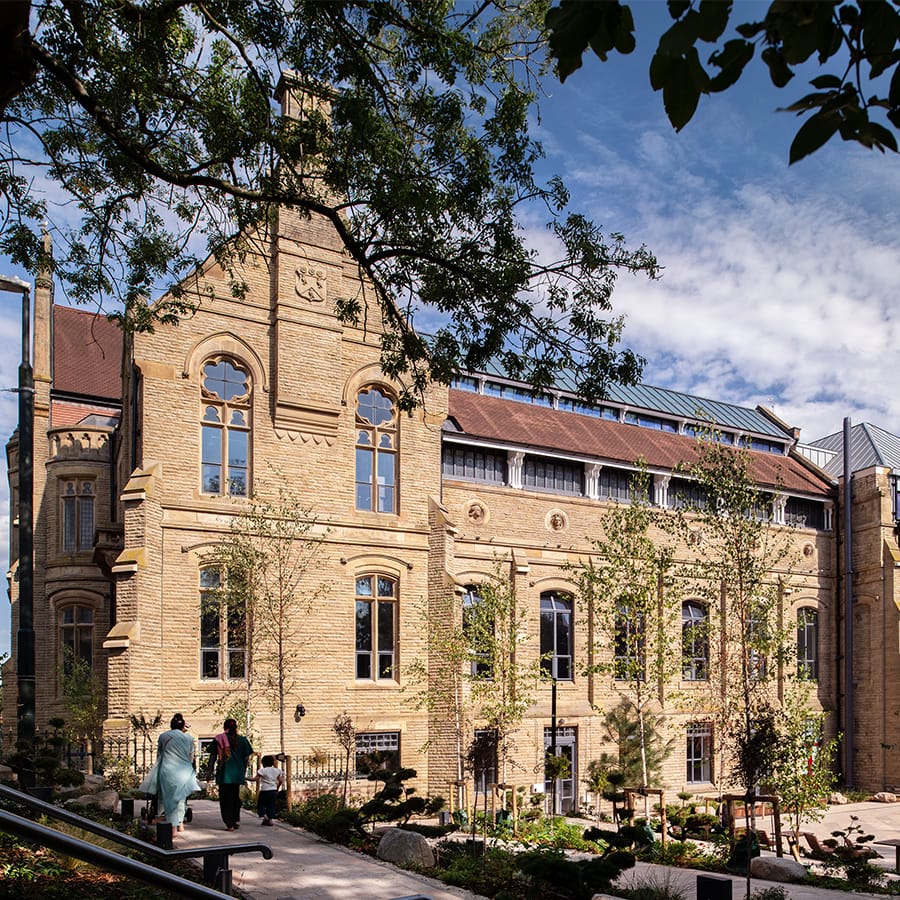 Oldham Old Library (J.R. Clynes Building)